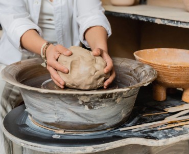 How to Choose the Right Clay Body for Your Project