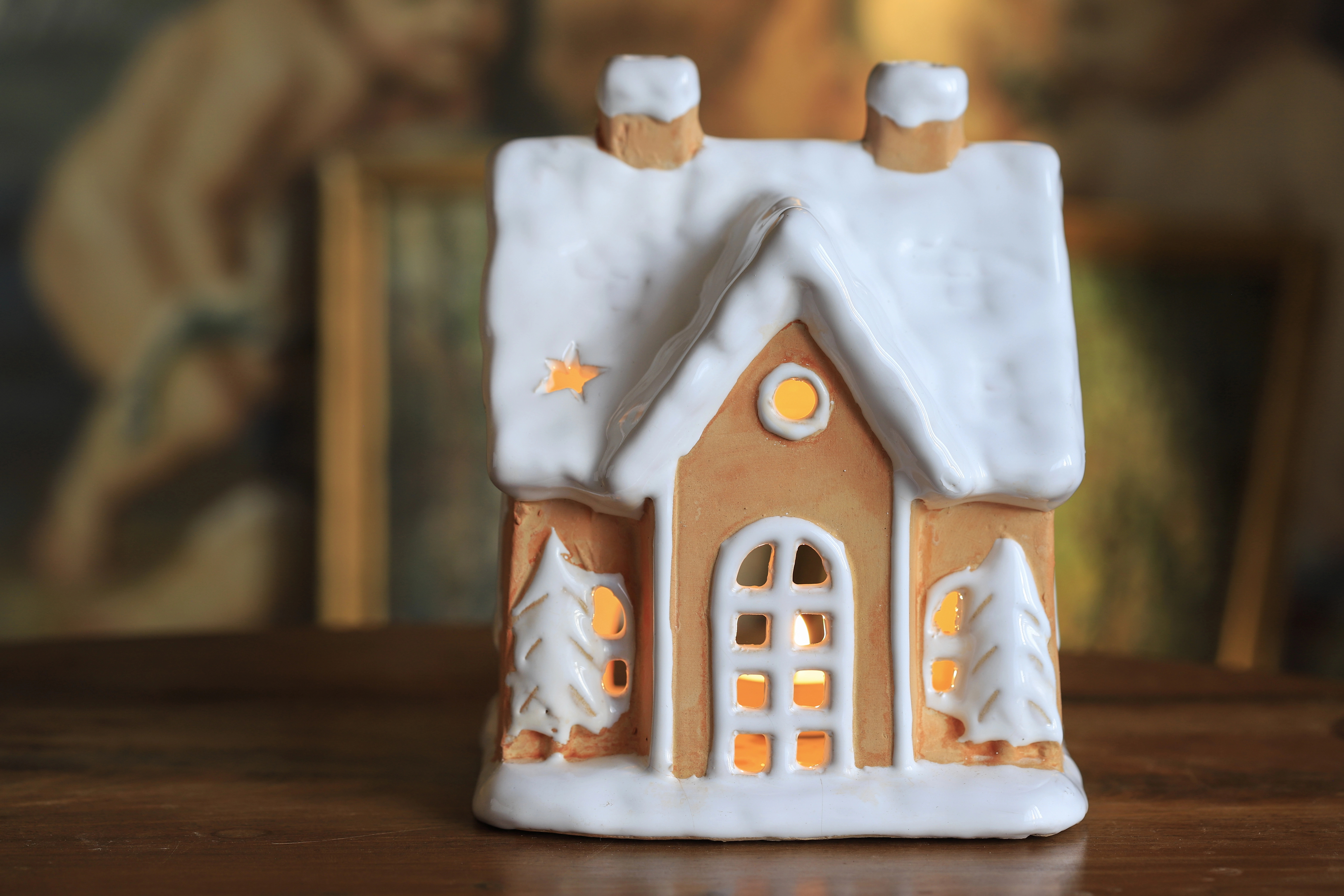 ceramic winter home tealight holder